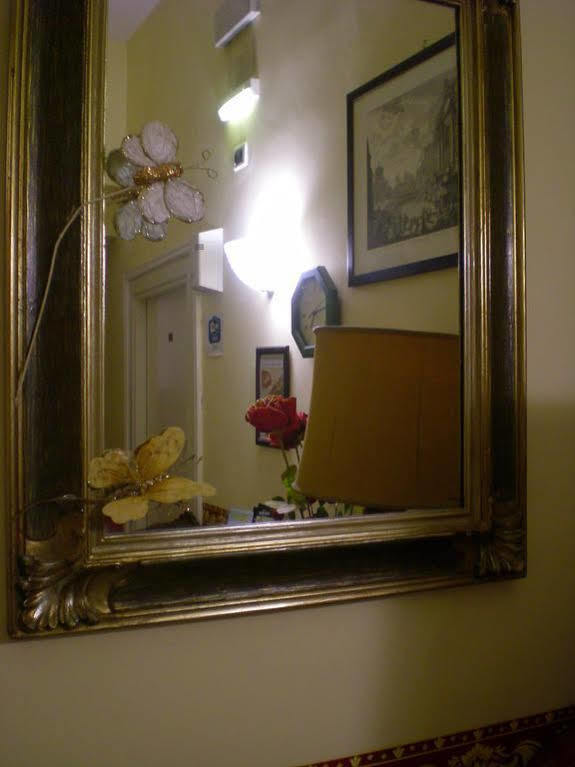 Les Artes Hotel Rome Luaran gambar