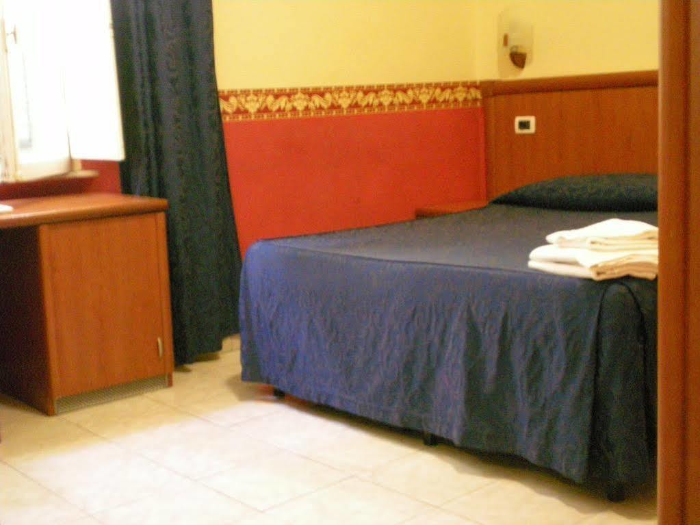 Les Artes Hotel Rome Luaran gambar