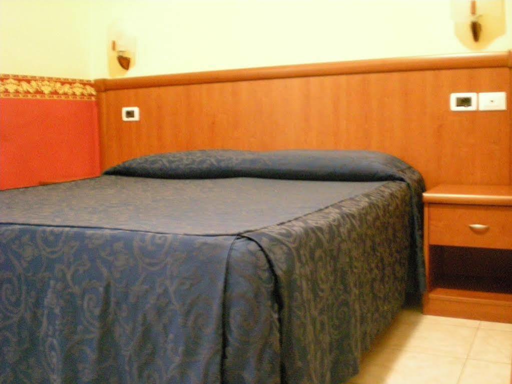 Les Artes Hotel Rome Luaran gambar